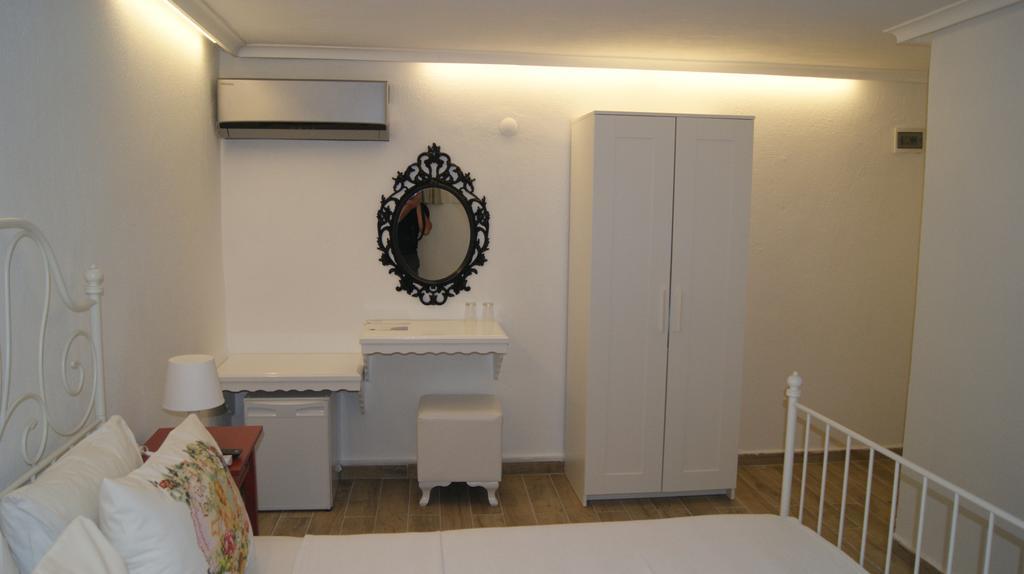 Ender Hotel (Adults Only) Ayvalik Bagian luar foto