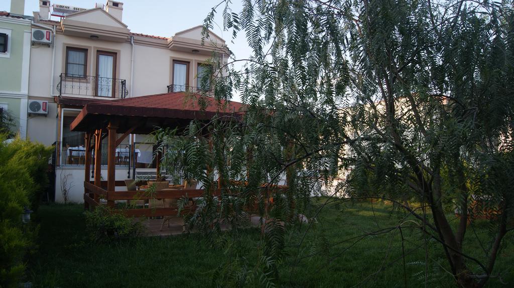 Ender Hotel (Adults Only) Ayvalik Bagian luar foto